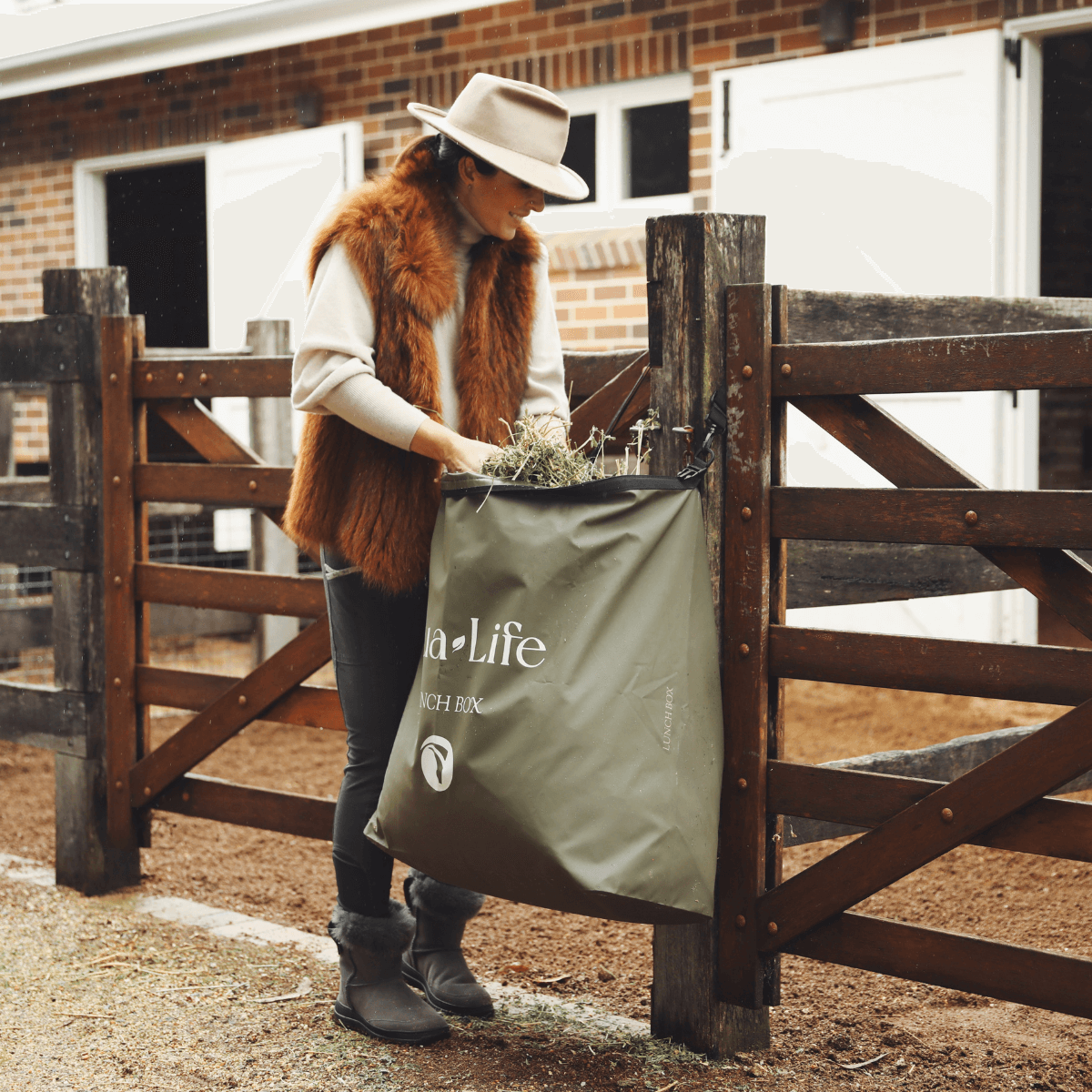 Aqua ugg boots hot sale